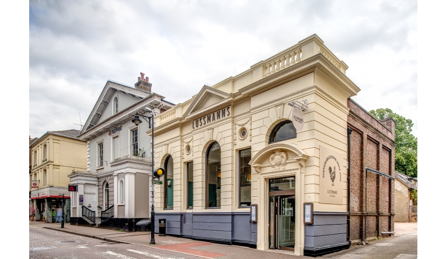 Lussmanns Sustains Security And Fire Safety For Staff And Guests With Amthal Fire & Security